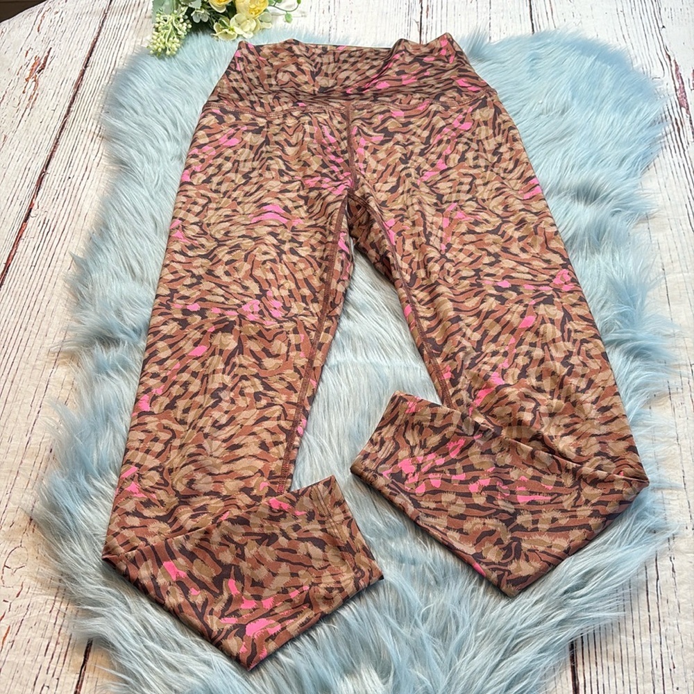Beyond Yoga Brown and Pink Patterned Leggings